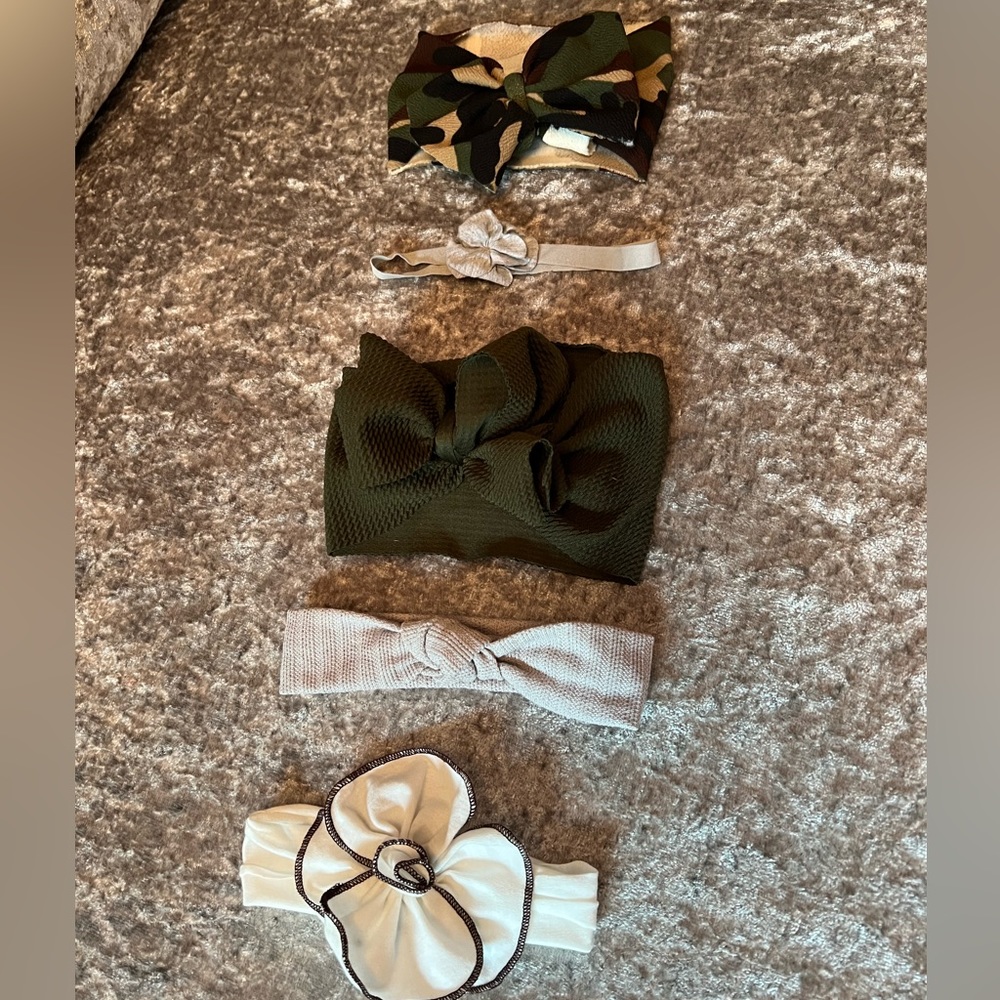 5 Assorted girls baby/ toddler headbands